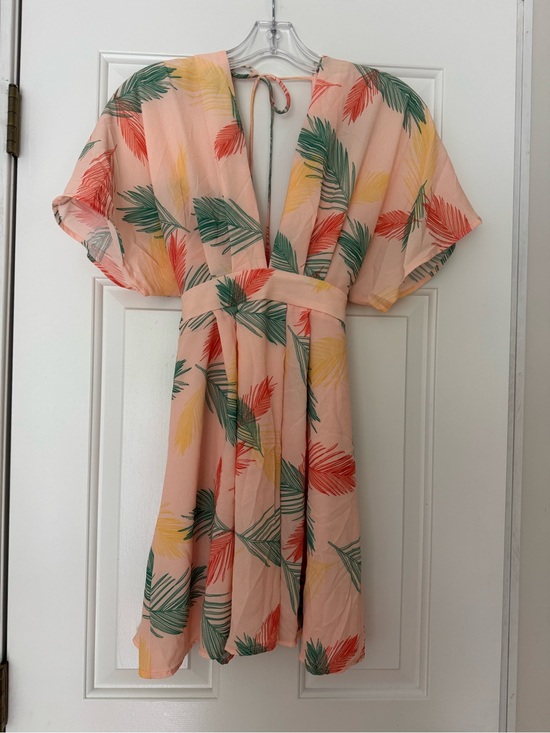 Source Unknown Dresses & Skirts - Floral Palm Print Mini Dress in Peach